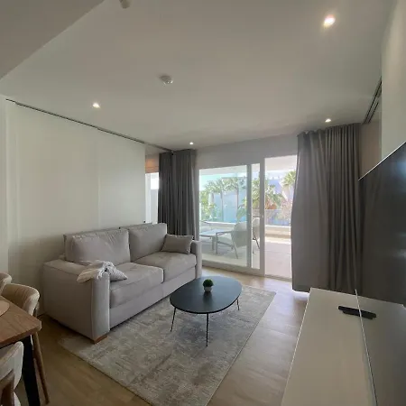 Alcazaba Lagoon 2015 Apartment Estepona